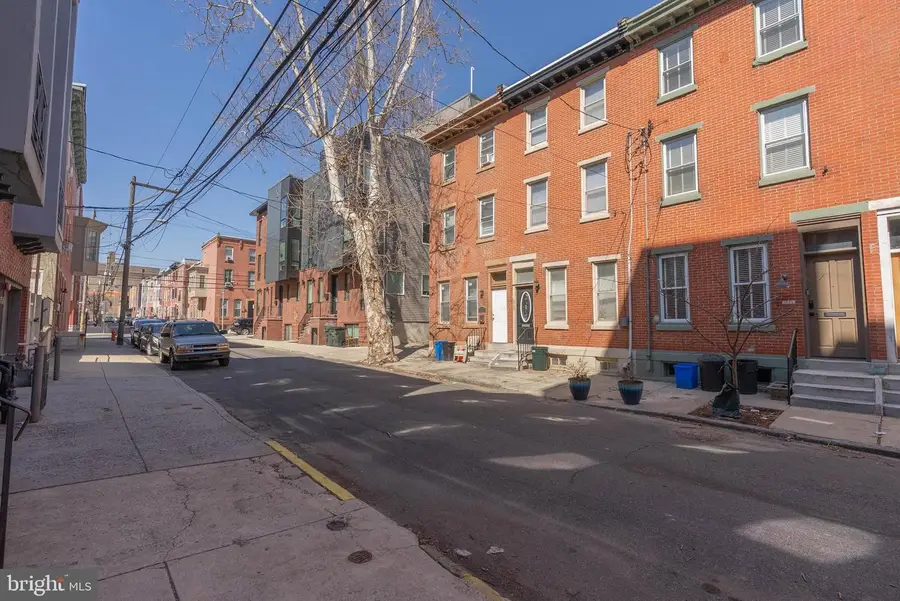 1537 Swain St, Philadelphia, PA 19130 - Image #3