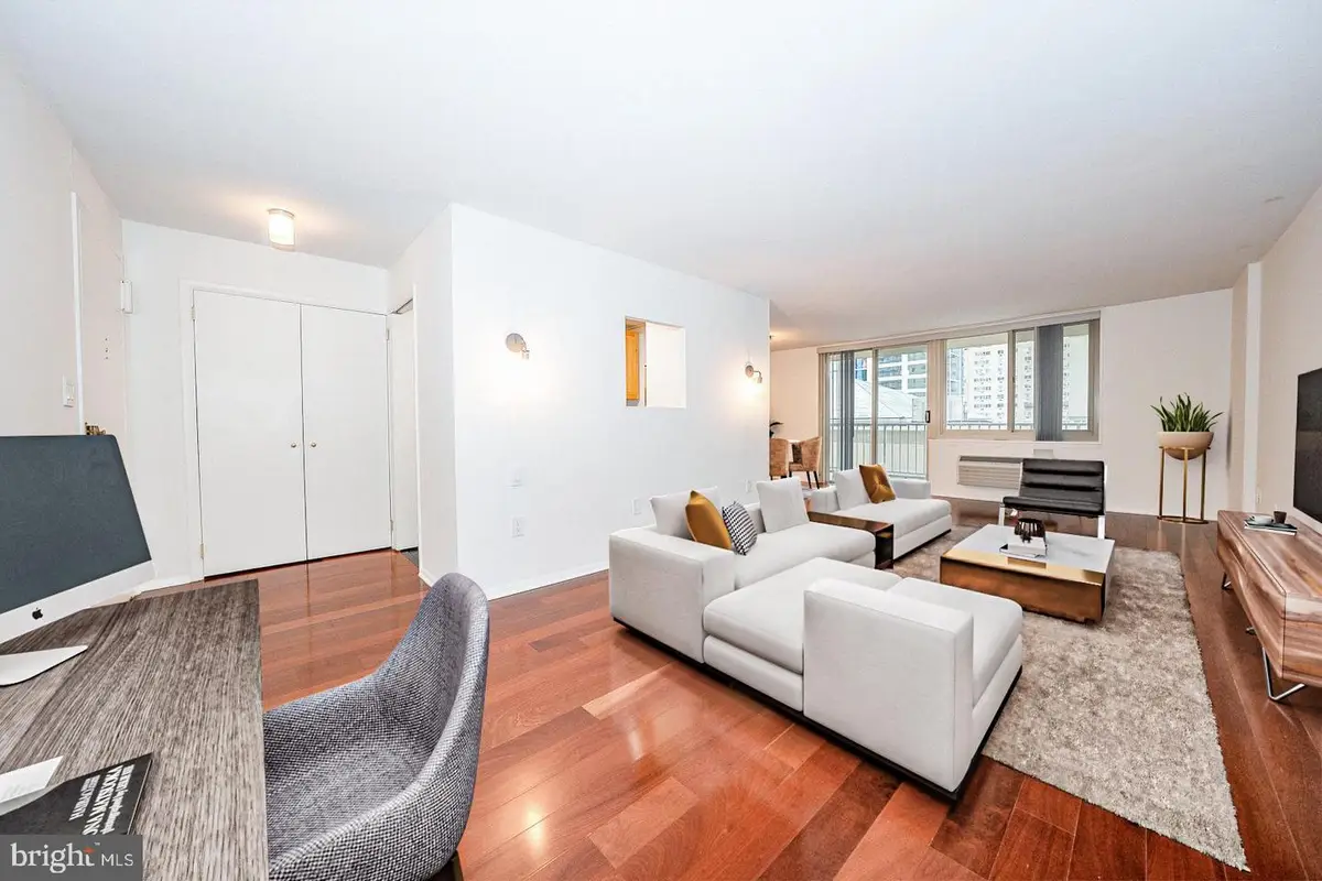 1919 Chestnut St #1103, Philadelphia, PA 19103 - Image #1