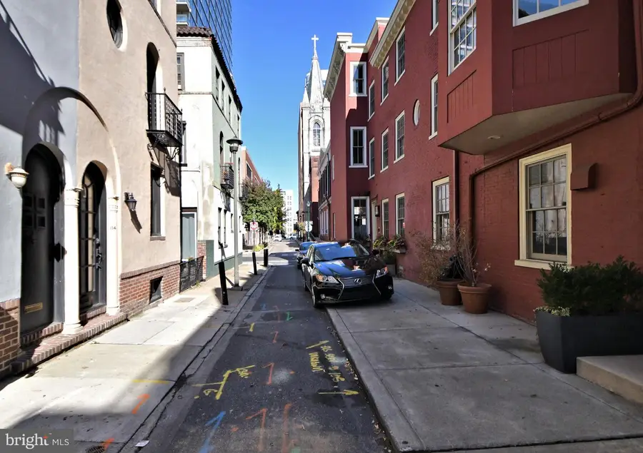 2110-12 Sansom St, Philadelphia, PA 19103 - Image #2