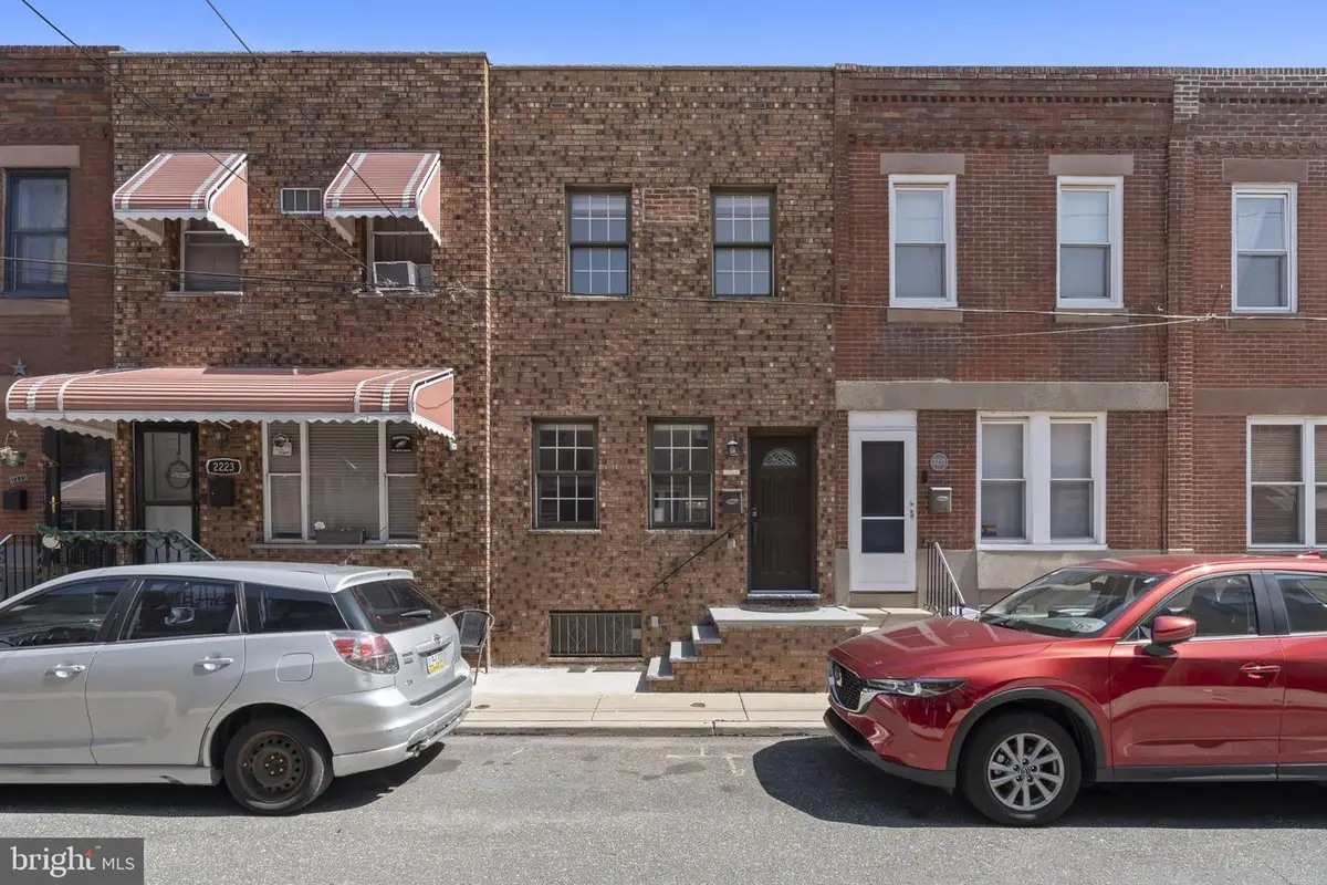 2225 S Hicks St, Philadelphia, PA 19145 - Image #1
