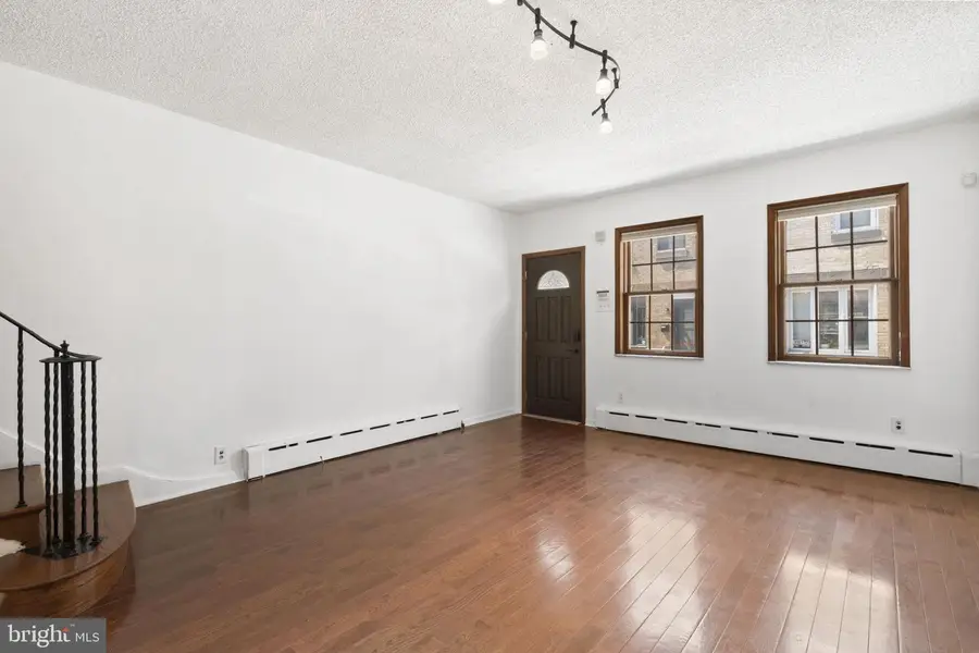 2225 S Hicks St, Philadelphia, PA 19145 - Image #3