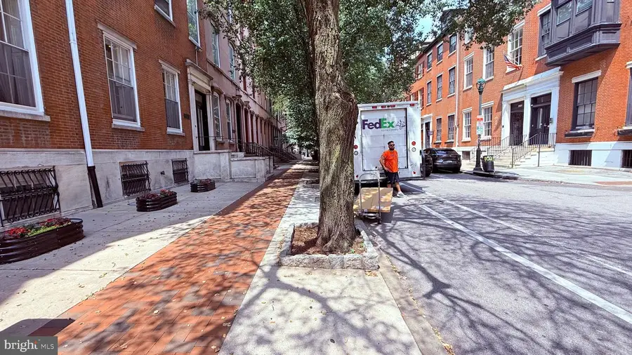 1008-20 Spruce St #1016b, Philadelphia, PA 19107 - Image #3