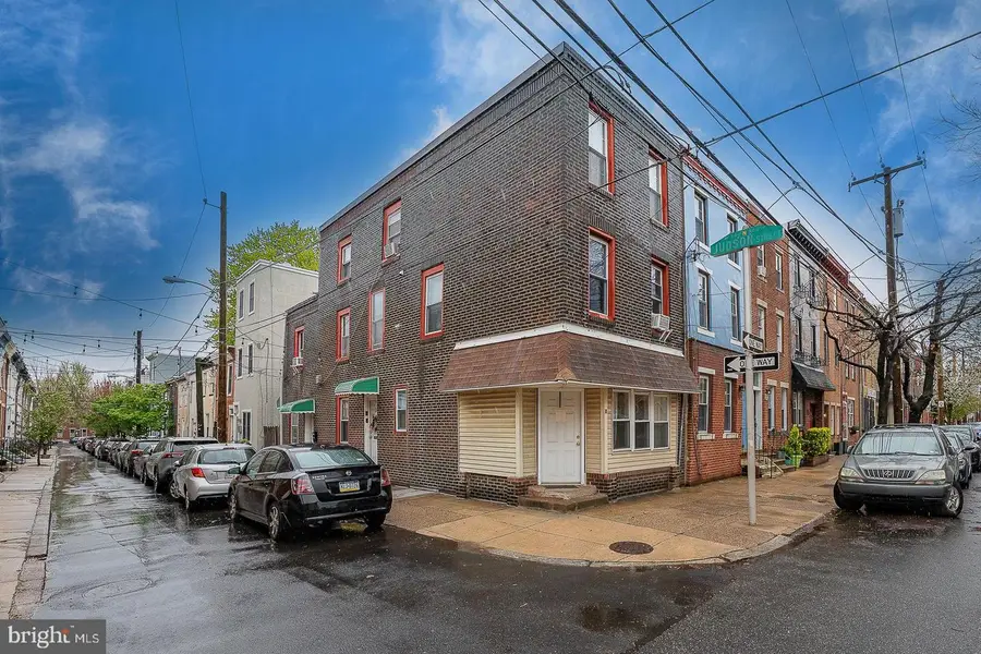 2314 Brown St, Philadelphia, PA 19130 - Image #2