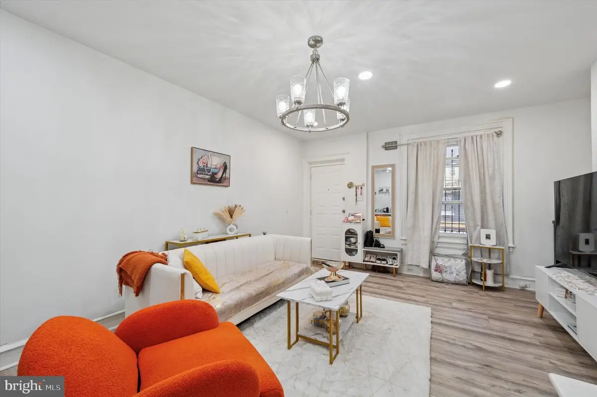 6420 N Woodstock St, Philadelphia, PA 19138 - Image #1