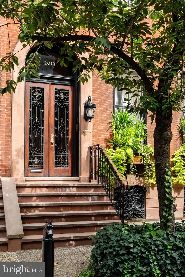 2013 Delancey Pl, Philadelphia, PA 19103 - Image #2
