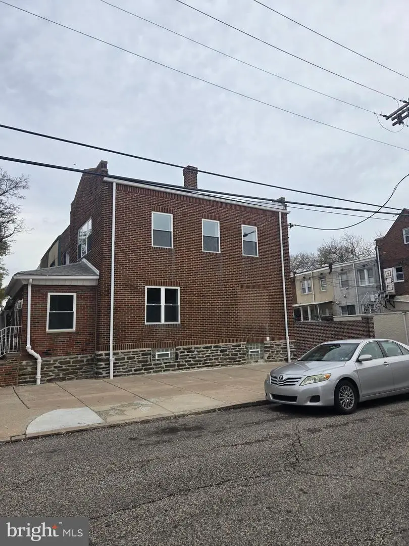 2747 S Beulah St, Philadelphia, PA 19148 - Image #2