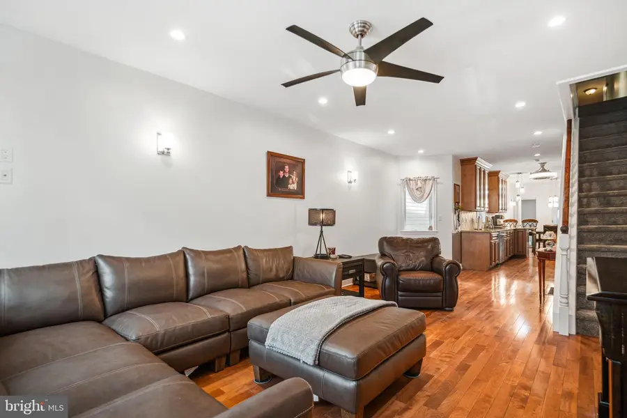 2845 E Thompson St, Philadelphia, PA 19134 - Image #2