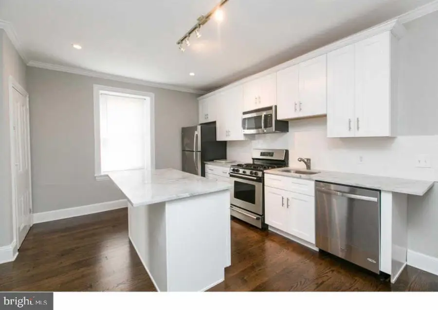 438-1/2 Leverington Ave, Philadelphia, PA 19128 - Image #2