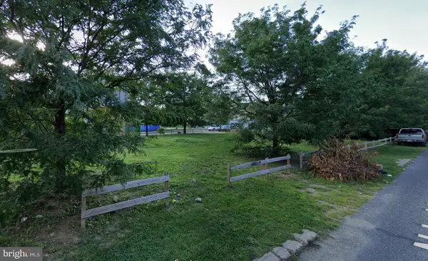 2204 N Leithgow St, PHILADELPHIA, PA 19133