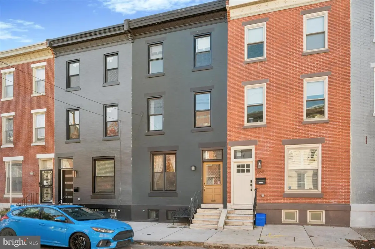 858 Perkiomen St, Philadelphia, PA 19130 - Image #1