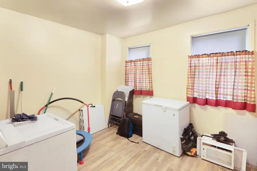 434 W Penn St, Philadelphia, PA 19144 - Image #2