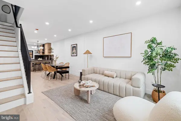 2035 Pierce St, PHILADELPHIA, PA 19145