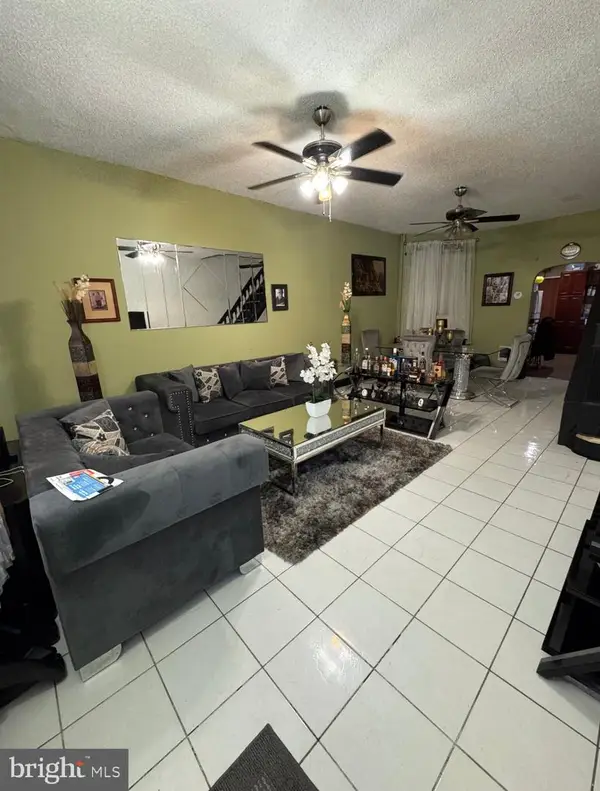 813 E Russell St, PHILADELPHIA, PA 19134