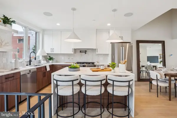 614 N Brenna Walk, PHILADELPHIA, PA 19123