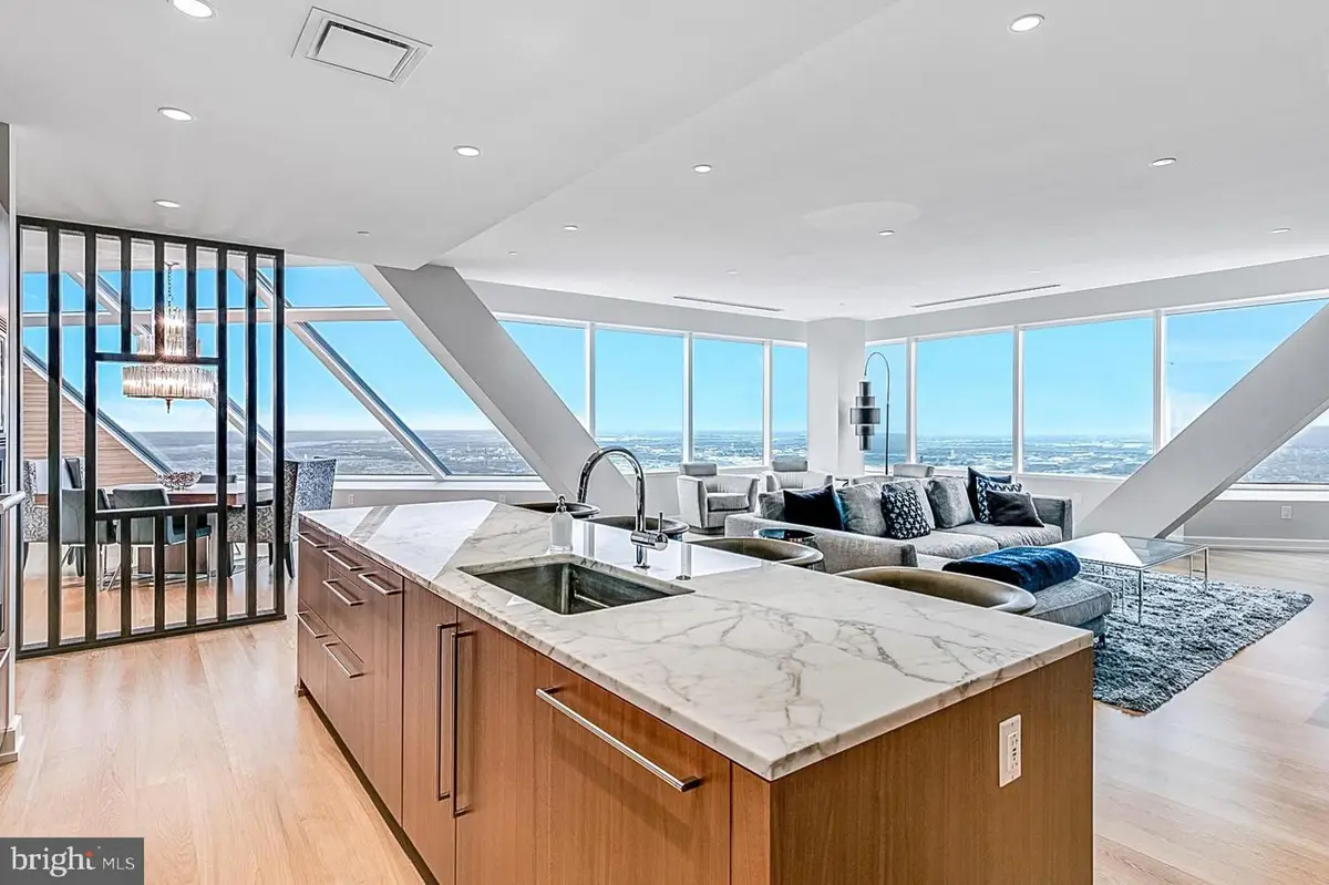 50 S 16th St #5401, Philadelphia, PA 19102 - Image #1