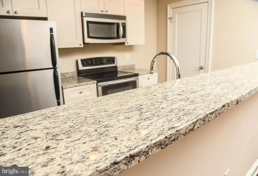 1811-19 Chestnut St #404, Philadelphia, PA 19103 - Image #3