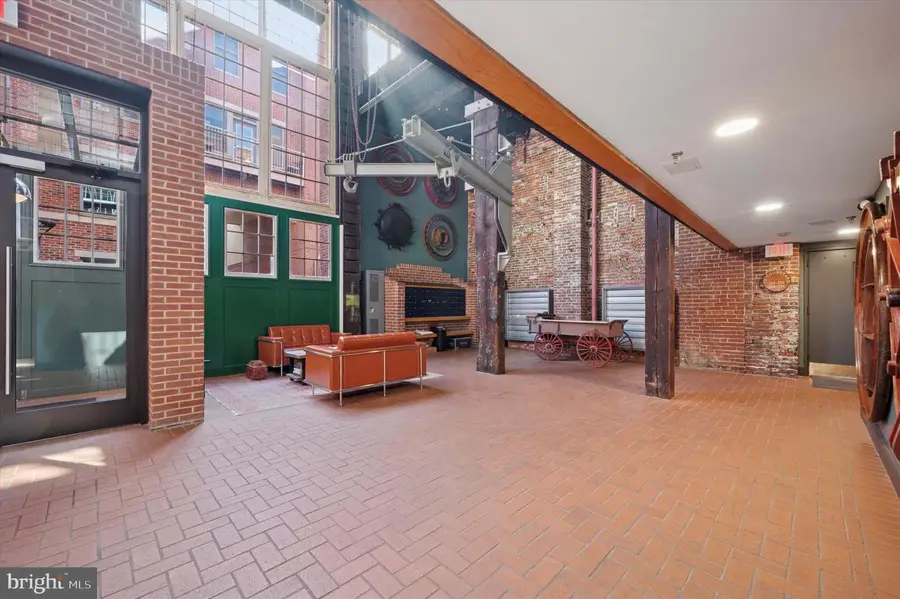 130 N Bread St #310, Philadelphia, PA 19106 - Image #3