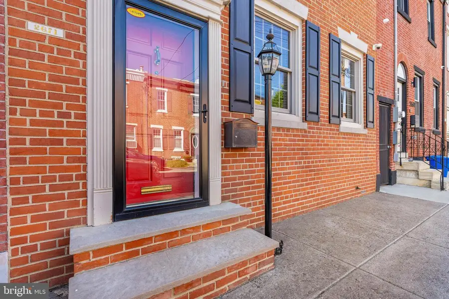 2671 Almond St, Philadelphia, PA 19125 - Image #2