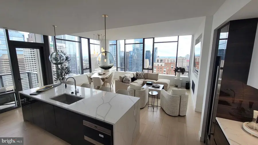 1911 Walnut #sky 4, Philadelphia, PA 19103 - Image #2