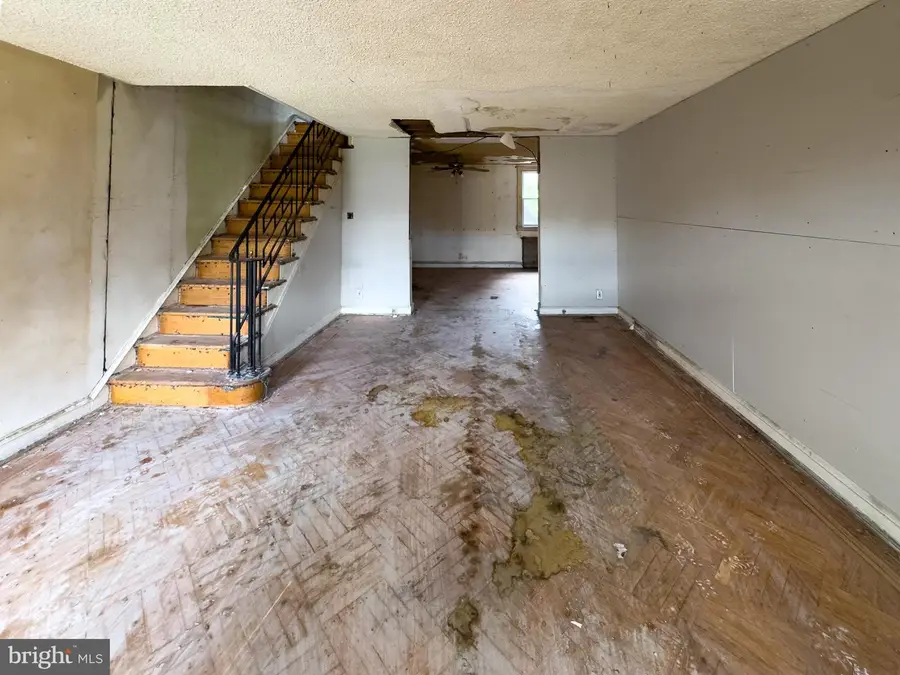 2244 E Washington Ln, Philadelphia, PA 19138 - Image #2