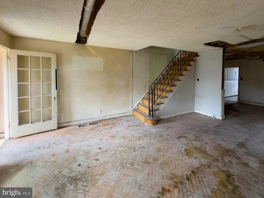 2244 E Washington Ln, Philadelphia, PA 19138 - Image #3