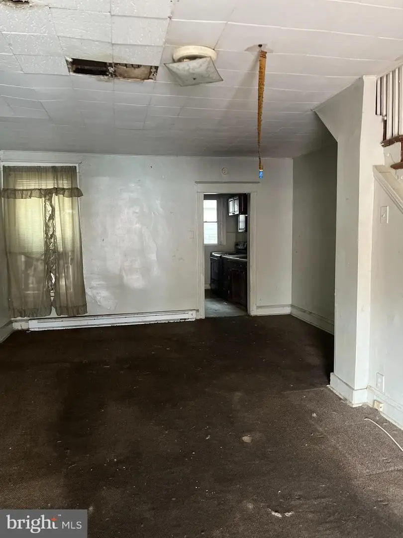 2247 E Cambria St, Philadelphia, PA 19134 - Image #2