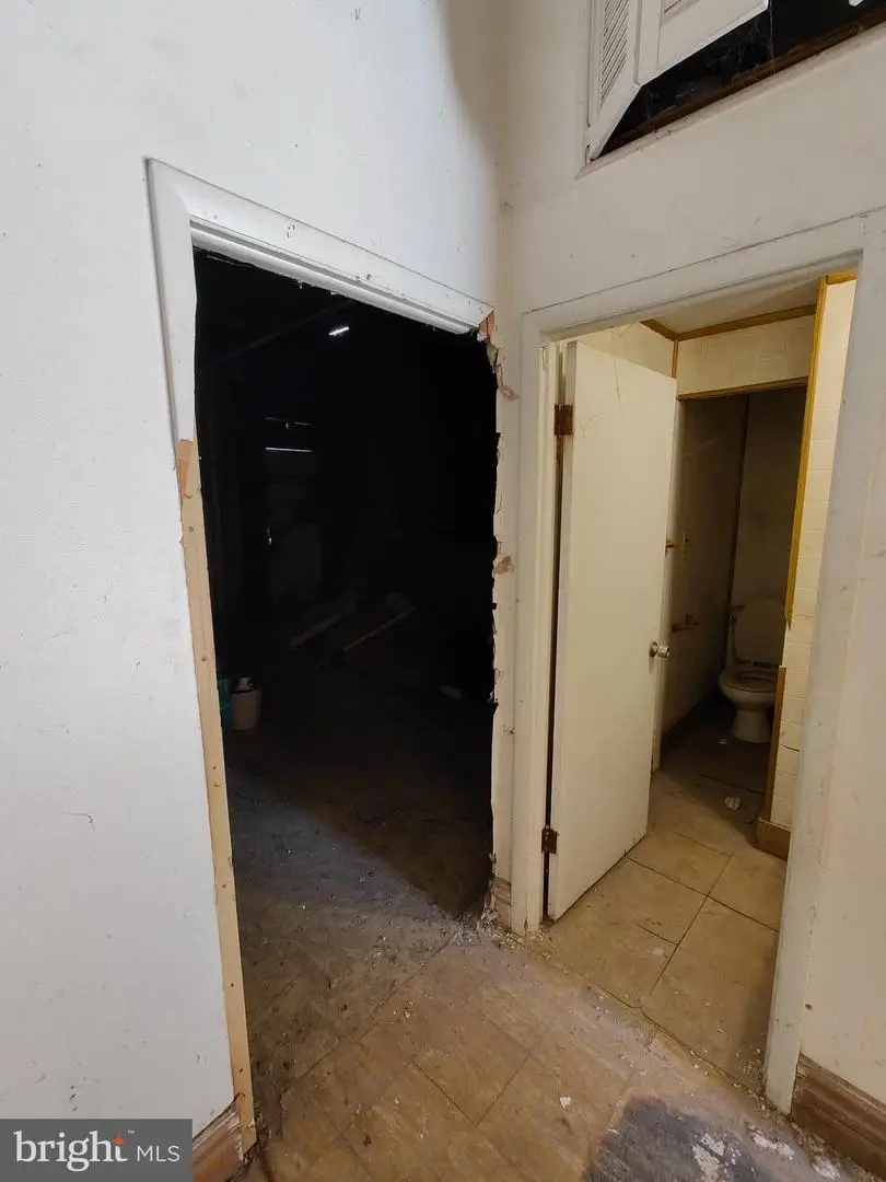 151 W Girard Ave, Philadelphia, PA 19123 - Image #2