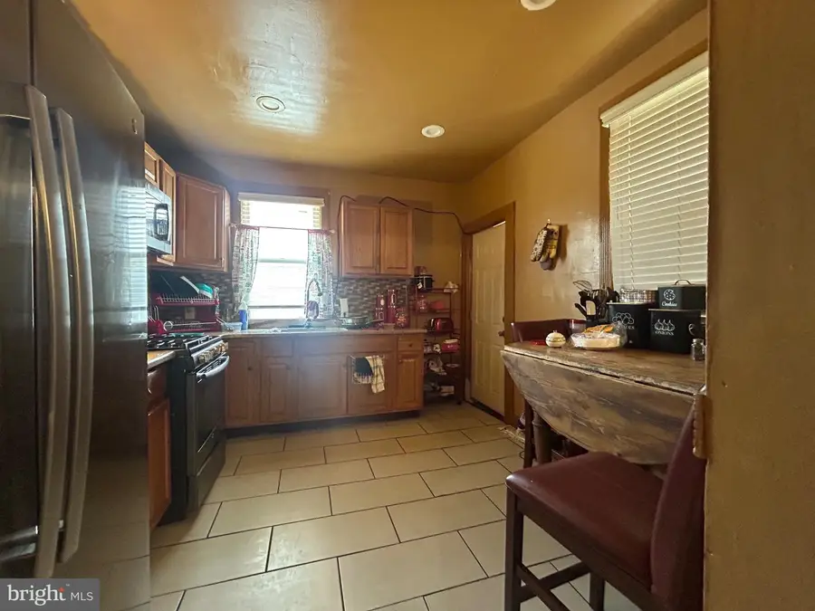 418 W Spencer Ave, Philadelphia, PA 19120 - Image #3