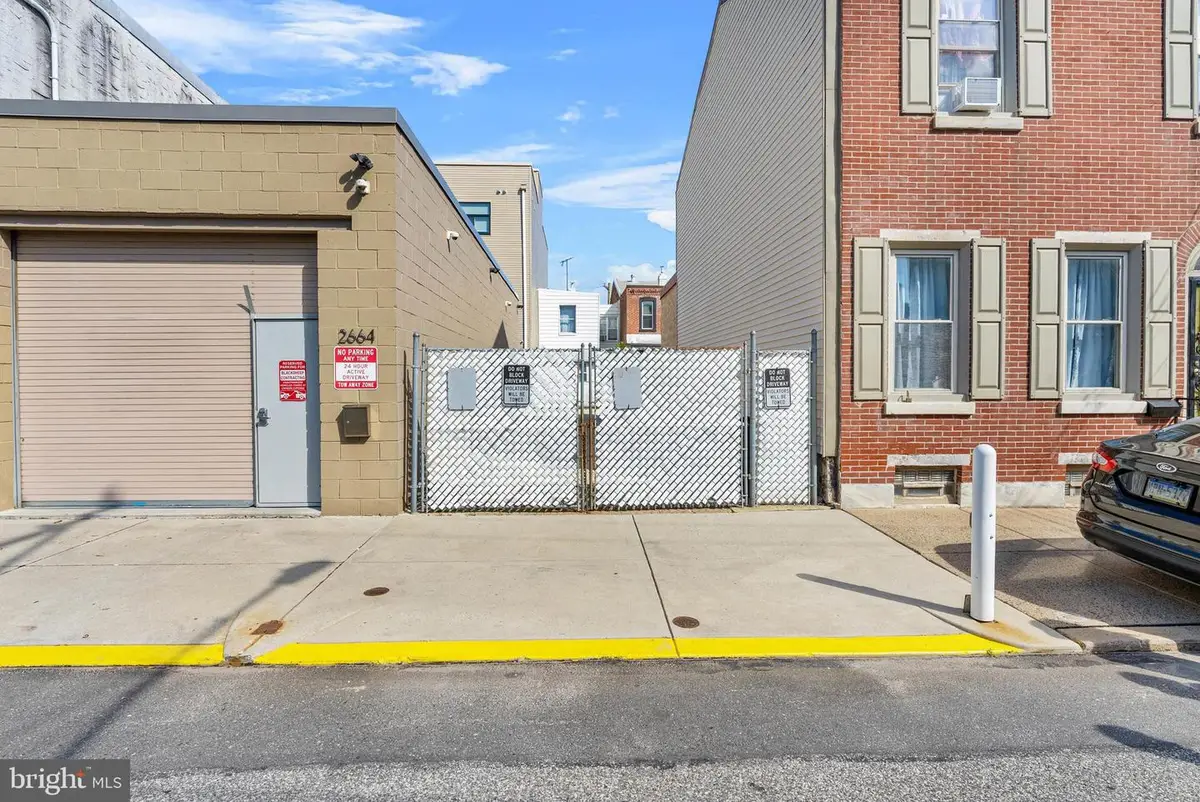 2666 Mercer St, Philadelphia, PA 19125 - Image #1