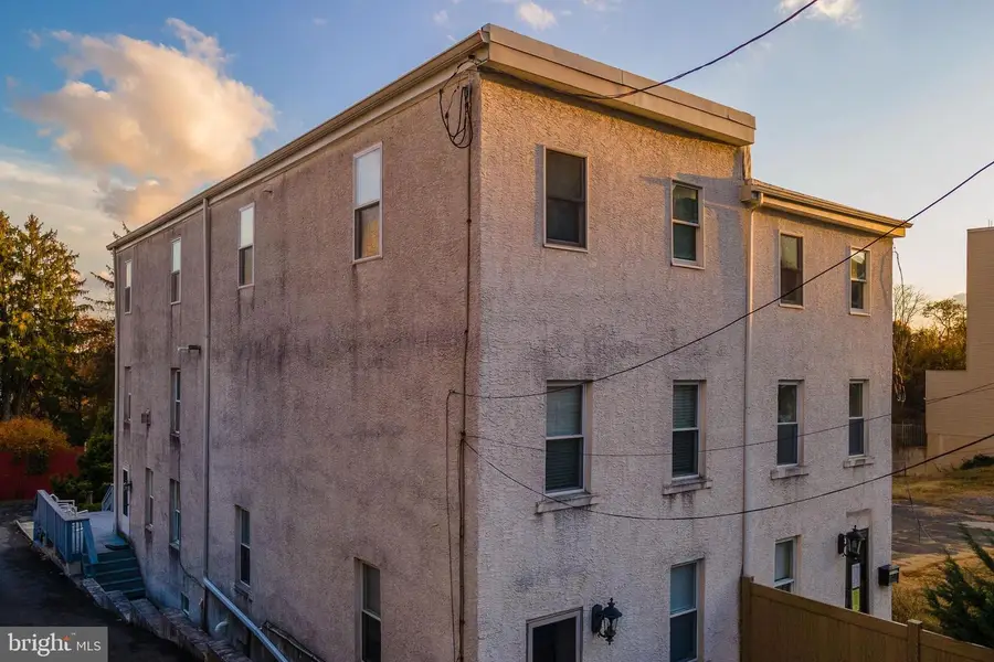 273 Delmar St, Philadelphia, PA 19128 - Image #2