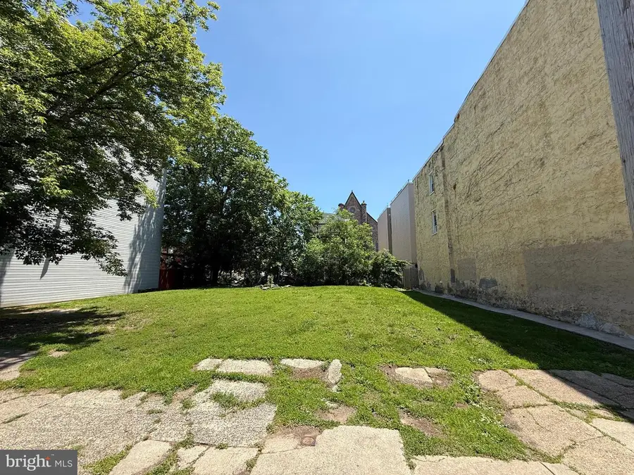 1543 N Franklin St, Philadelphia, PA 19122 - Image #2