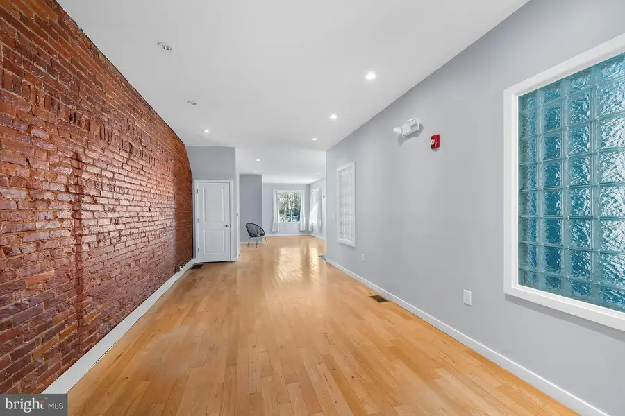 3000 W Girard Ave, Philadelphia, PA 19130 - Image #3