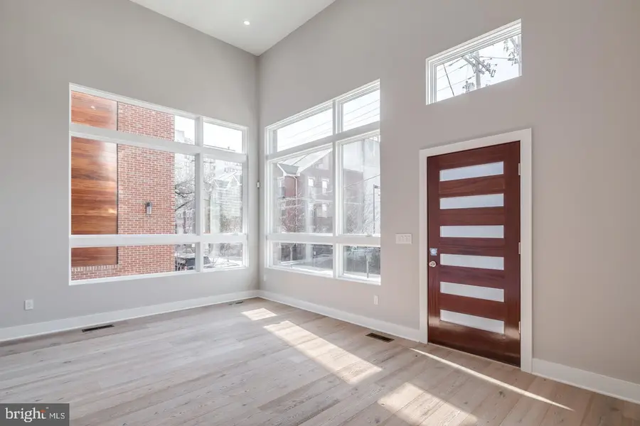 237-35 N 23rd St #1, Philadelphia, PA 19103 - Image #2