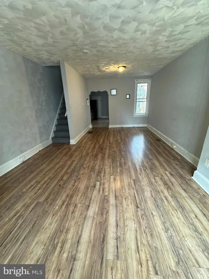 426 N Salford St, Philadelphia, PA 19151 - Image #2