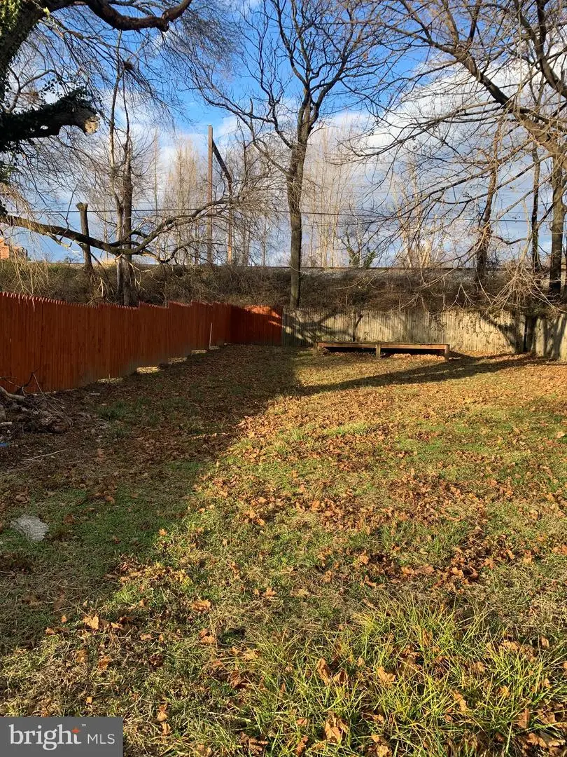 909-913-r W Fisher Ave, Philadelphia, PA 19141 - Image #2