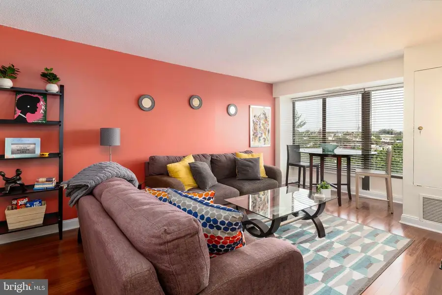 2001 Hamilton St #925, Philadelphia, PA 19130 - Image #2