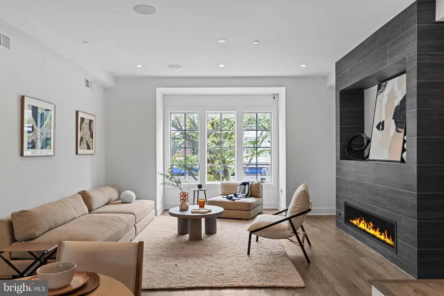 742 S Broad St, Philadelphia, PA 19146 - Image #3