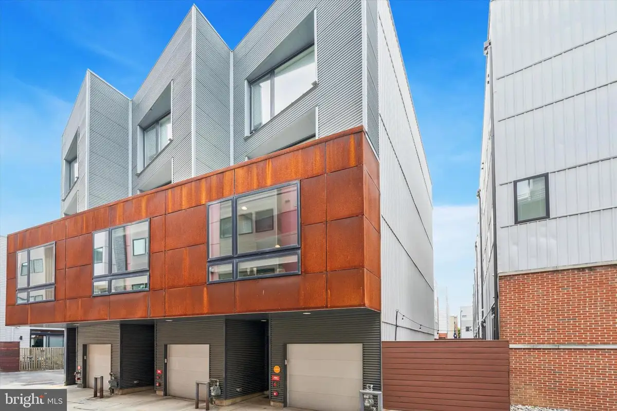 614 N Galloway St, Philadelphia, PA 19123 - Image #1