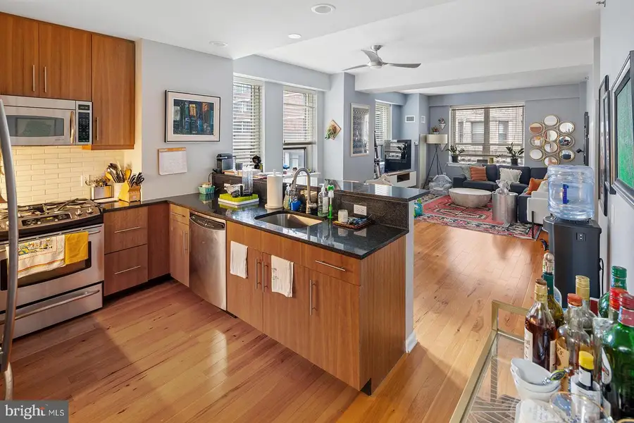 1425 Locust St #5c, Philadelphia, PA 19102 - Image #3