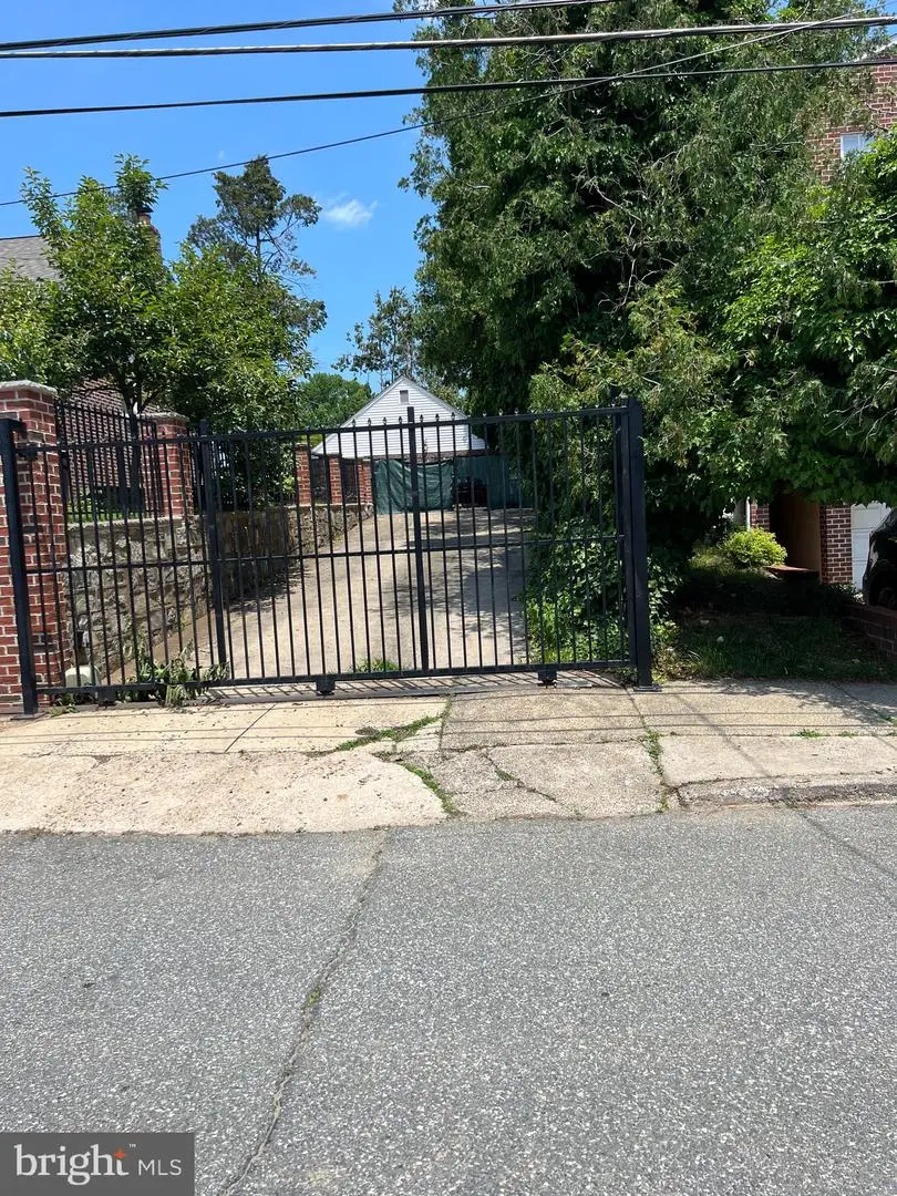 1431-35 Vista St, Philadelphia, PA 19111 - Image #2