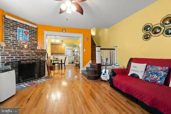 825 Rhawn St, Philadelphia, PA 19111 - Image #2