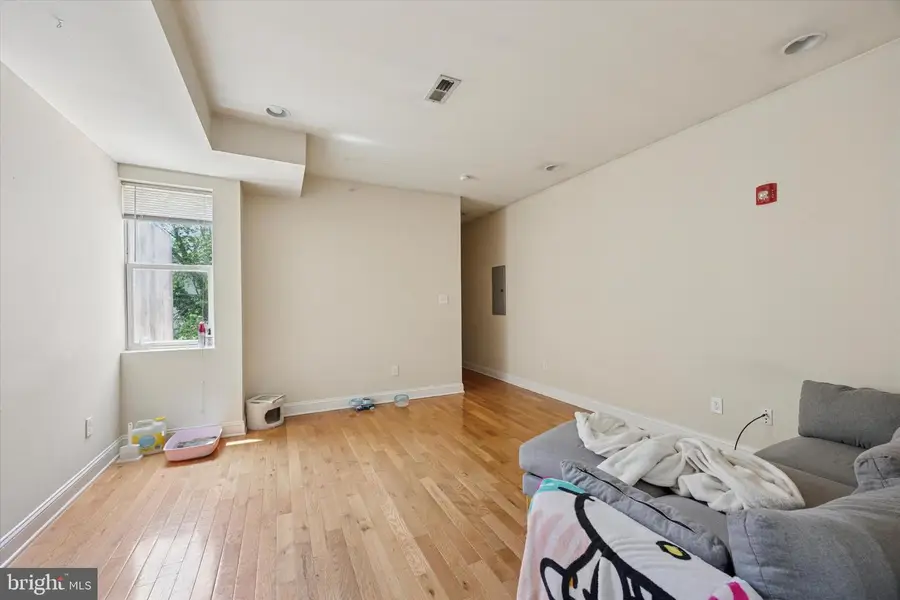1842 N 17th St, Philadelphia, PA 19121 - Image #3