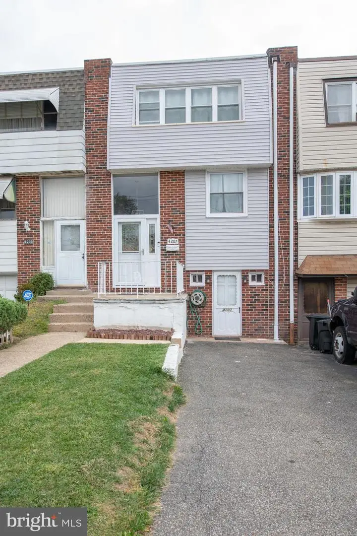 4207 Fairdale Rd, Philadelphia, PA 19154 - Image #1