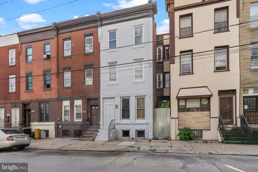 1814 N 22nd St, Philadelphia, PA 19121 - #2