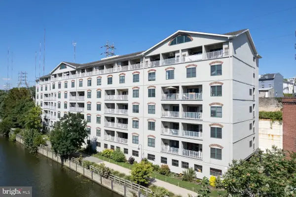 2 Leverington Ave #ph12, PHILADELPHIA, PA 19127