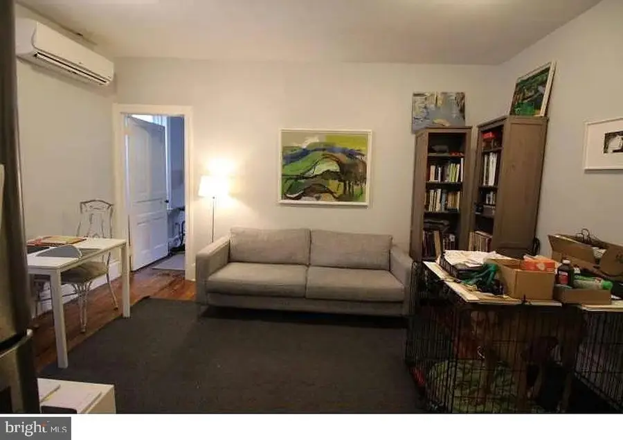 236 S 45th St, Philadelphia, PA 19104 - Image #3