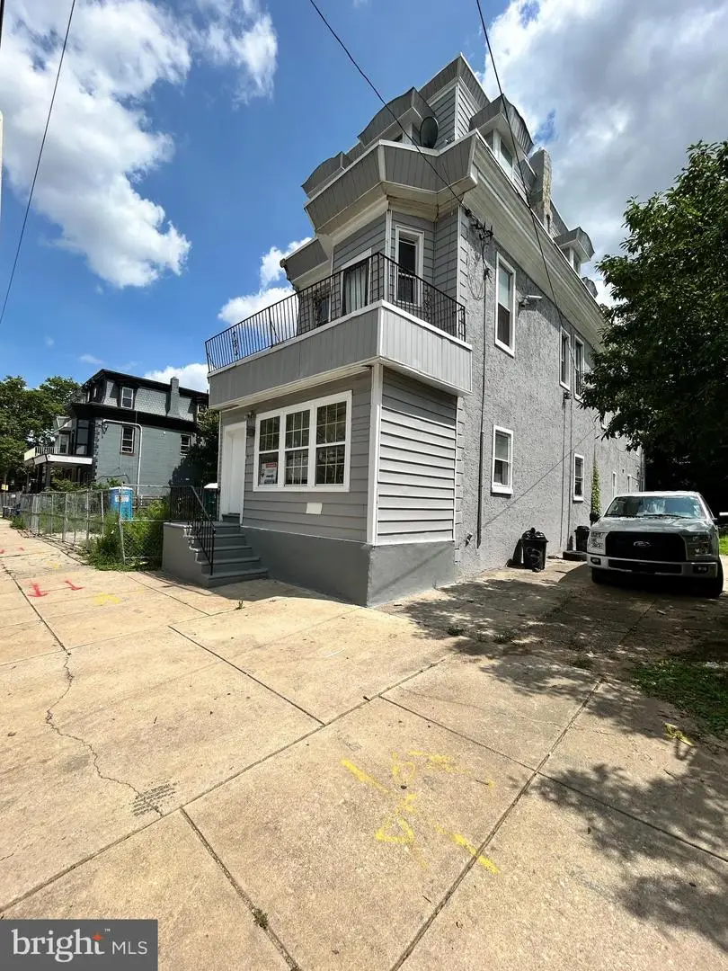 3918 W Girard Ave, Philadelphia, PA 19104 - Image #2