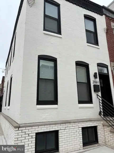 2061 Tasker St, Philadelphia, PA 19145 - Image #2
