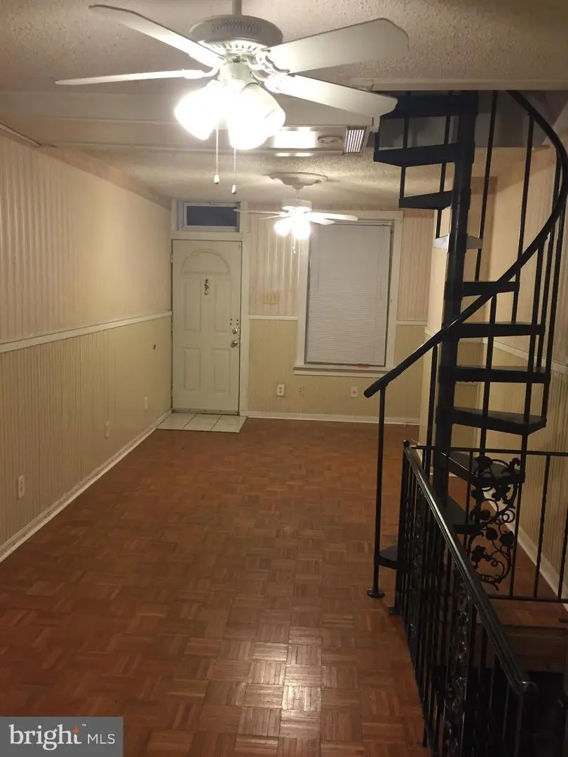 2618 N Waterloo St, Philadelphia, PA 19133 - Image #2