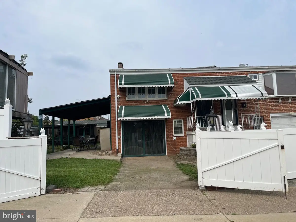 7400 Sandpiper Pl, Philadelphia, PA 19153 - Image #1